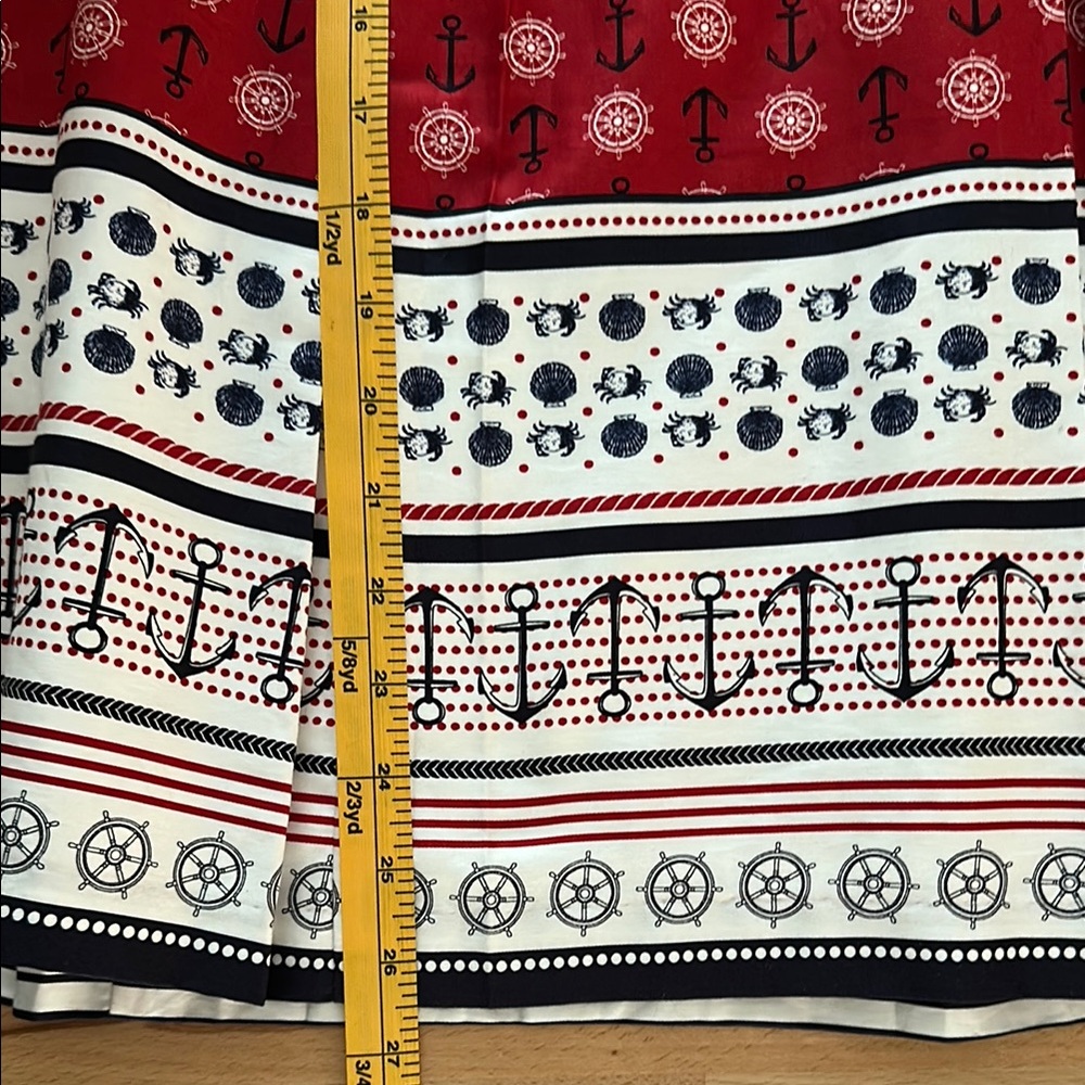Red Patterned A-Line Skirt - Picture 6 of 10